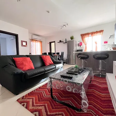 Modern Spacious 2Bd Penthouse With 2 Terraces - Close To Luqa Airport Exterior photo