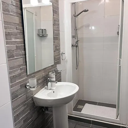 Modern Spacious 2Bd Penthouse With 2 Terraces - Close To Luqa Airport Exterior photo